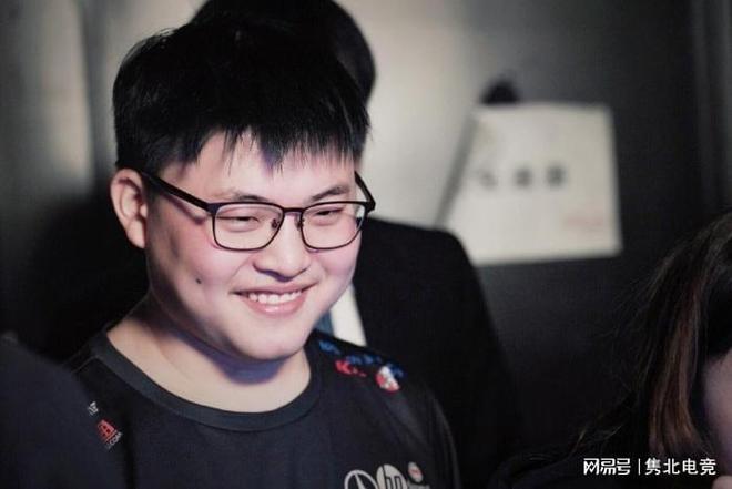 接影响到球 接影响到球