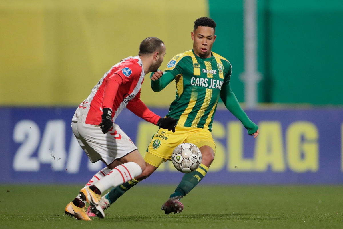 杀入决赛 杀入决赛