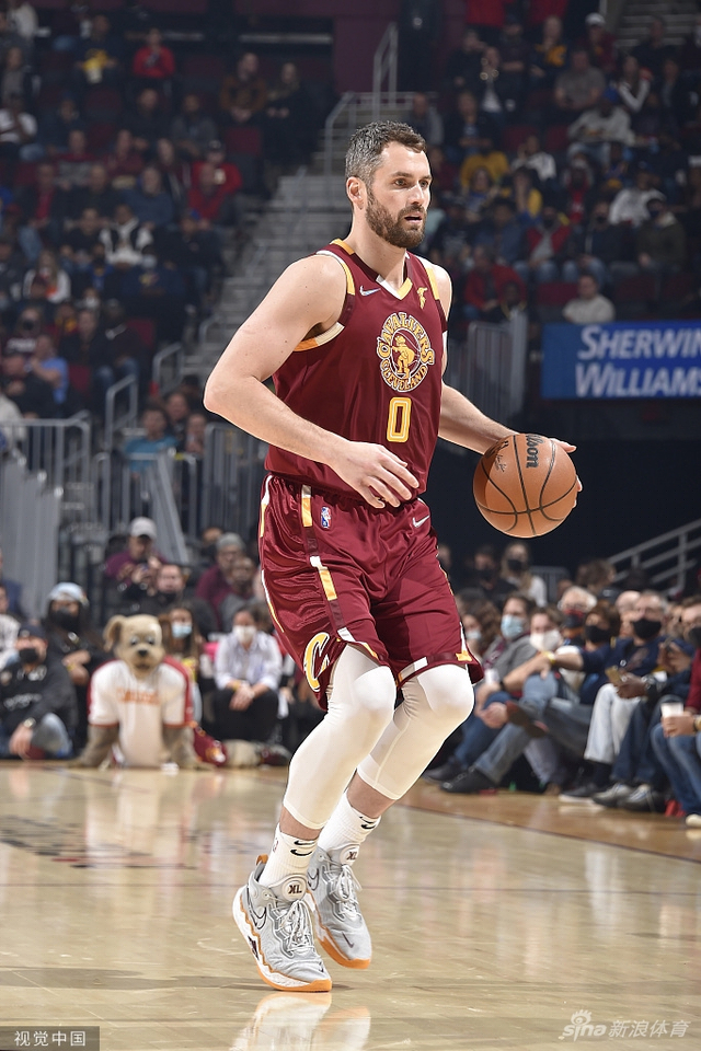 药球和深蹲 药球和深蹲